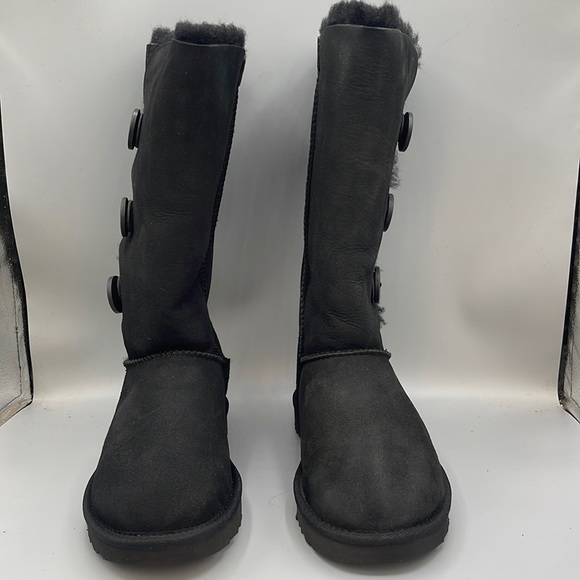 Ugg triple‎ Bailey button - Picture 2 of 6